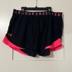 Underarmour XL black/neon pink shorts